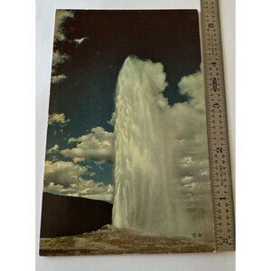VTG NOS Postcard Old Faithful Geyser at Yellowstone National Park Haynes Studios